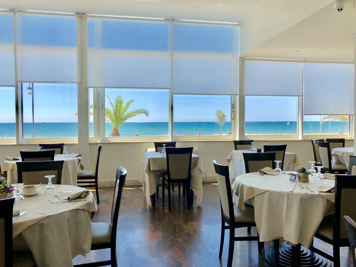 Hotel Villa Eleonora สกาอูรี ภายนอก รูปภาพ